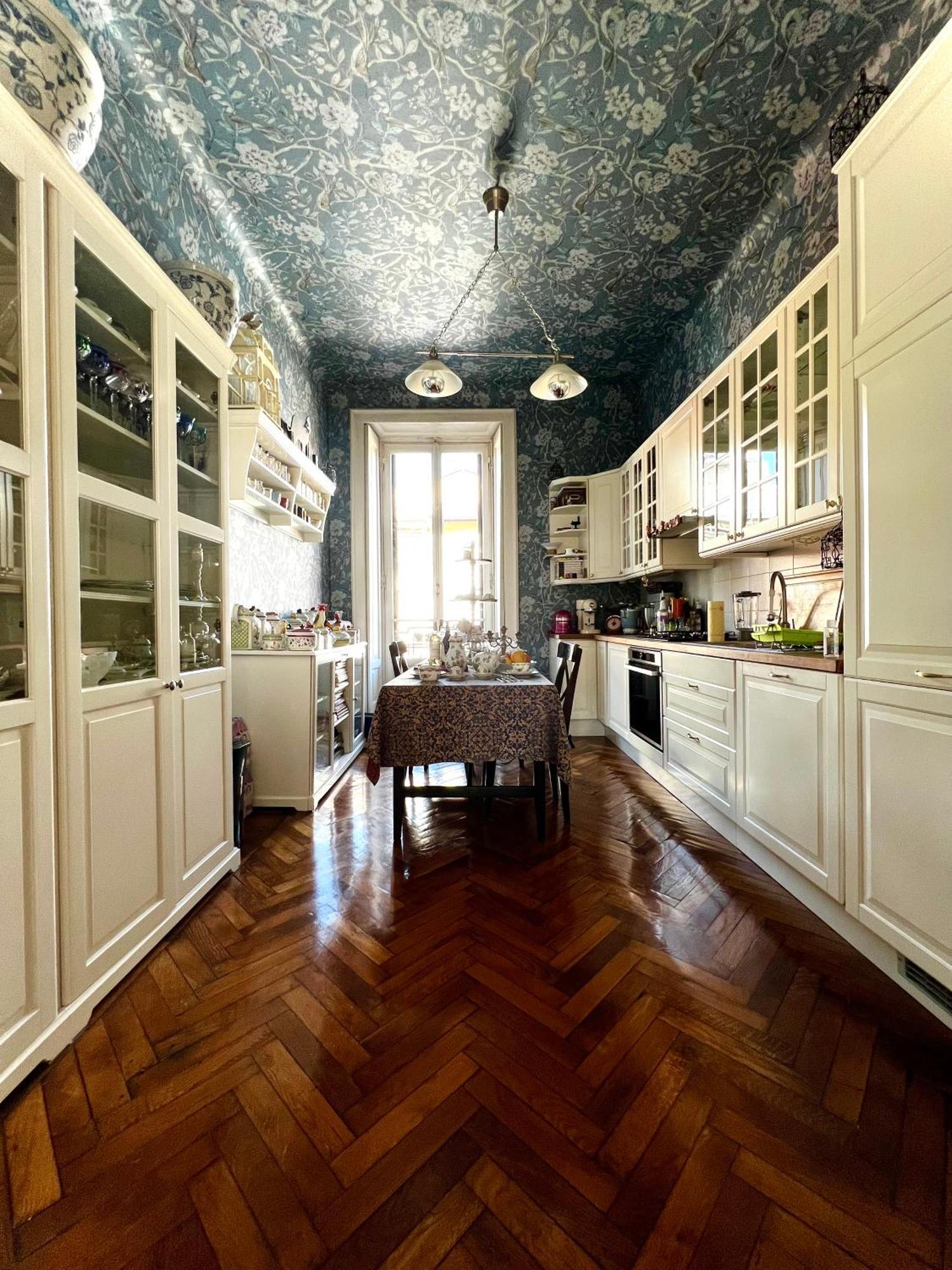 Luxury Room In Central Art Nouveau Building Next To Metro Station Milan Exterior photo